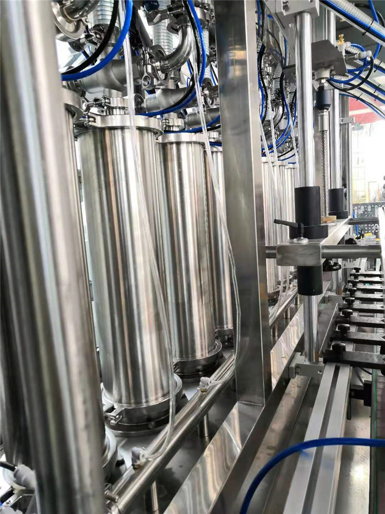 Màquina d’ompliment d’oli